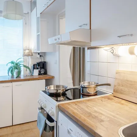 Center Bright 2-rooms Scandinavian Apartment *