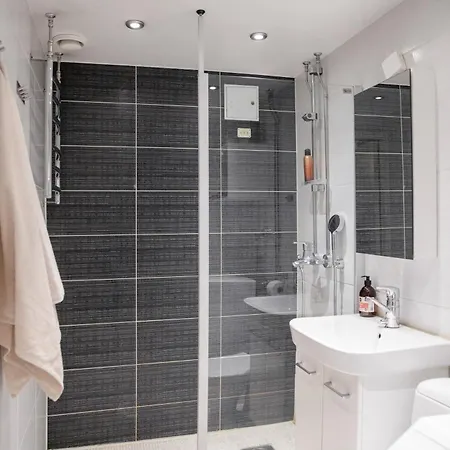 Center Bright 2-rooms Scandinavian