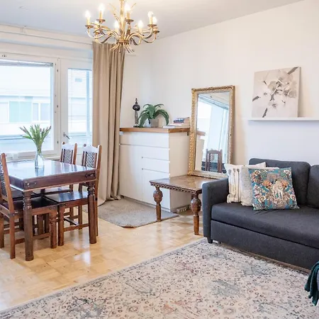 Huoneisto Center Bright 2-rooms Scandinavian